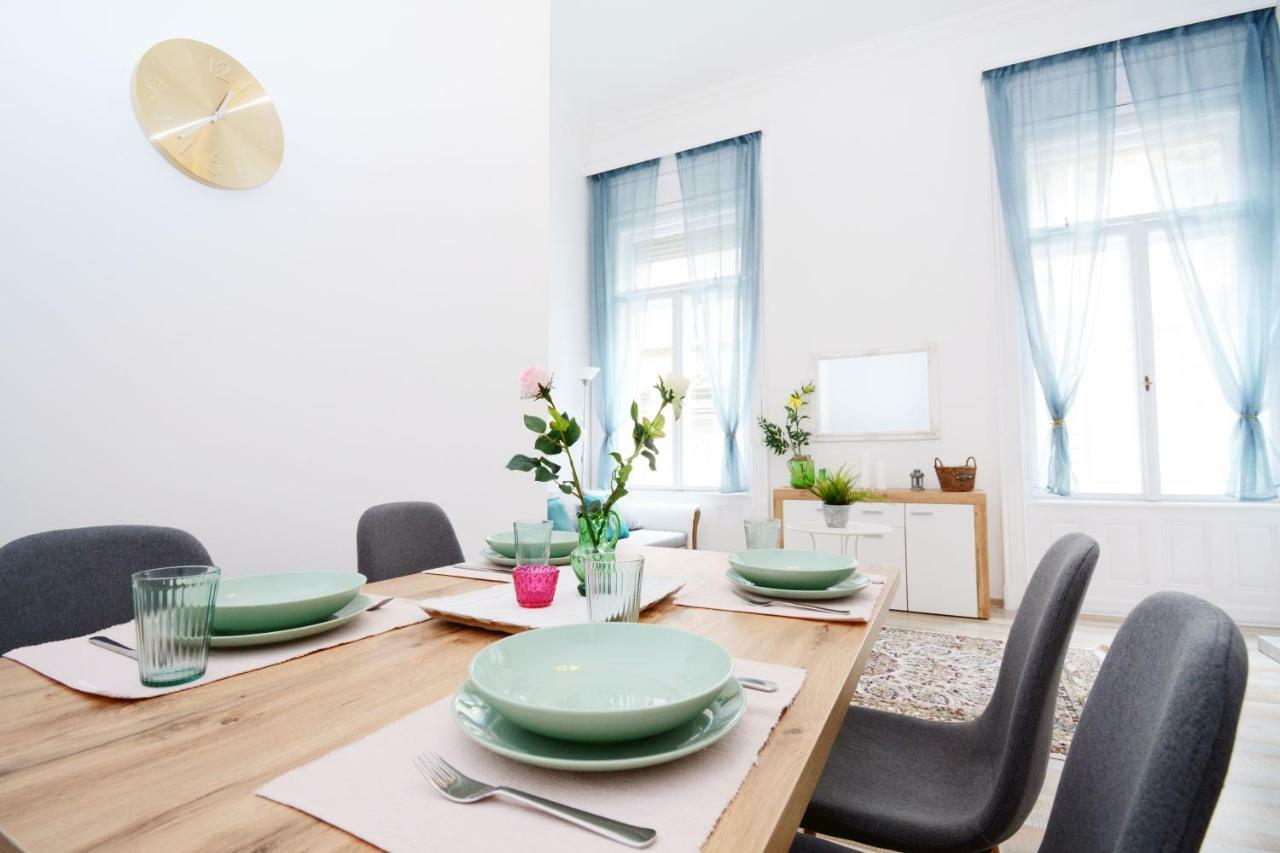 Lillybeth City Center Apartments Budapest Kültér fotó