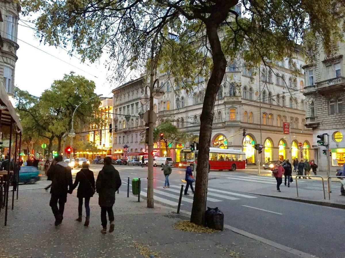 Lillybeth City Center Apartments Budapest Kültér fotó
